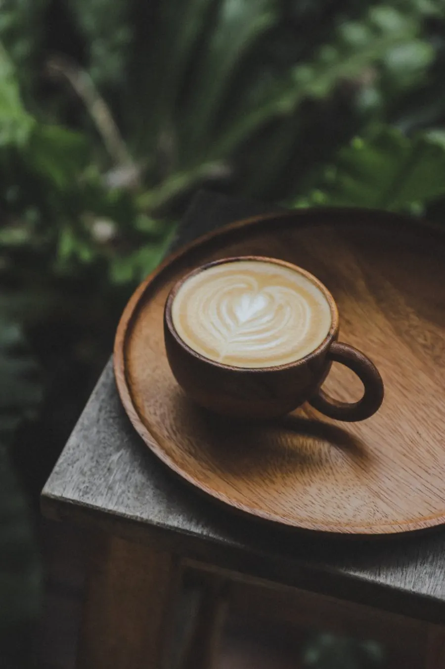 Taza de café con arte latte